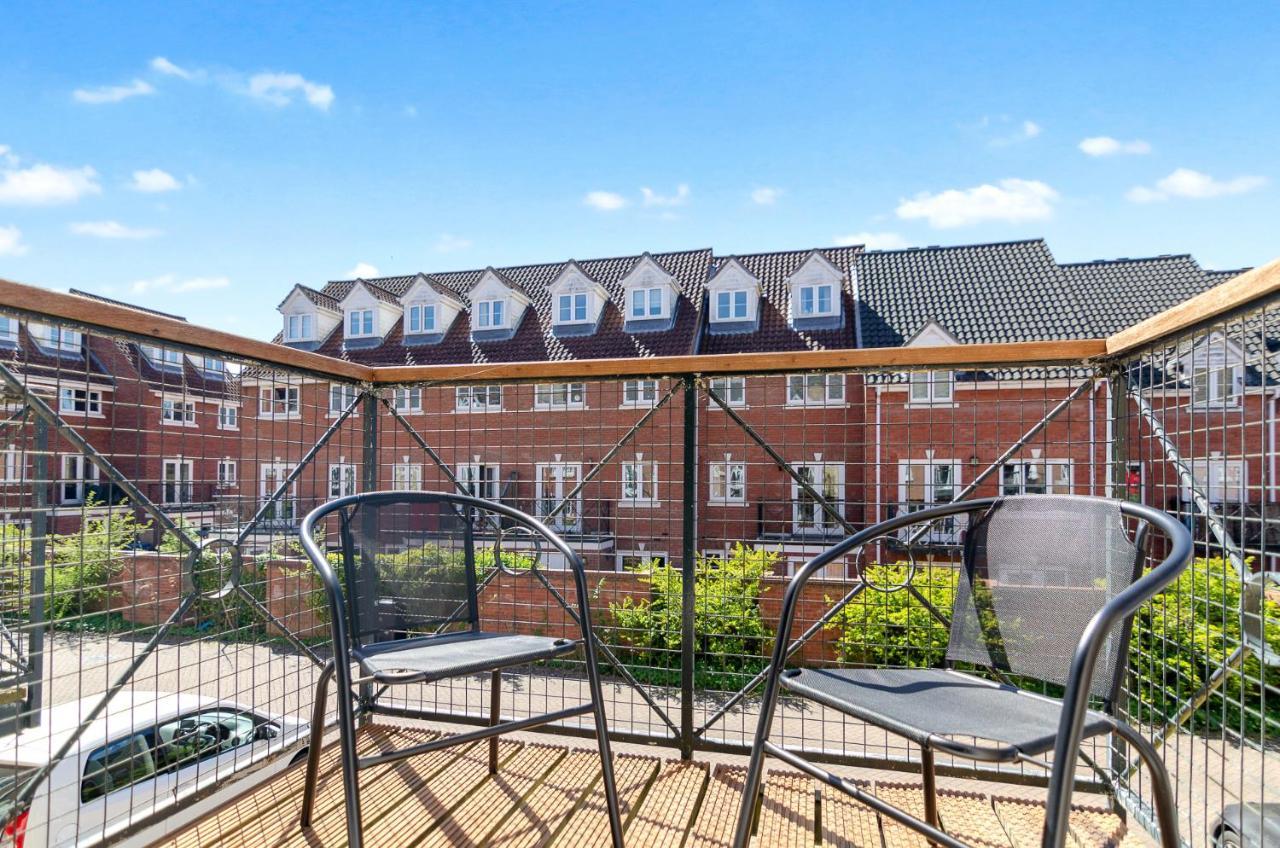 ノリッチ 4Br Townhouse Wbalcony Free Parking Fast Wi-Fiヴィラ エクステリア 写真