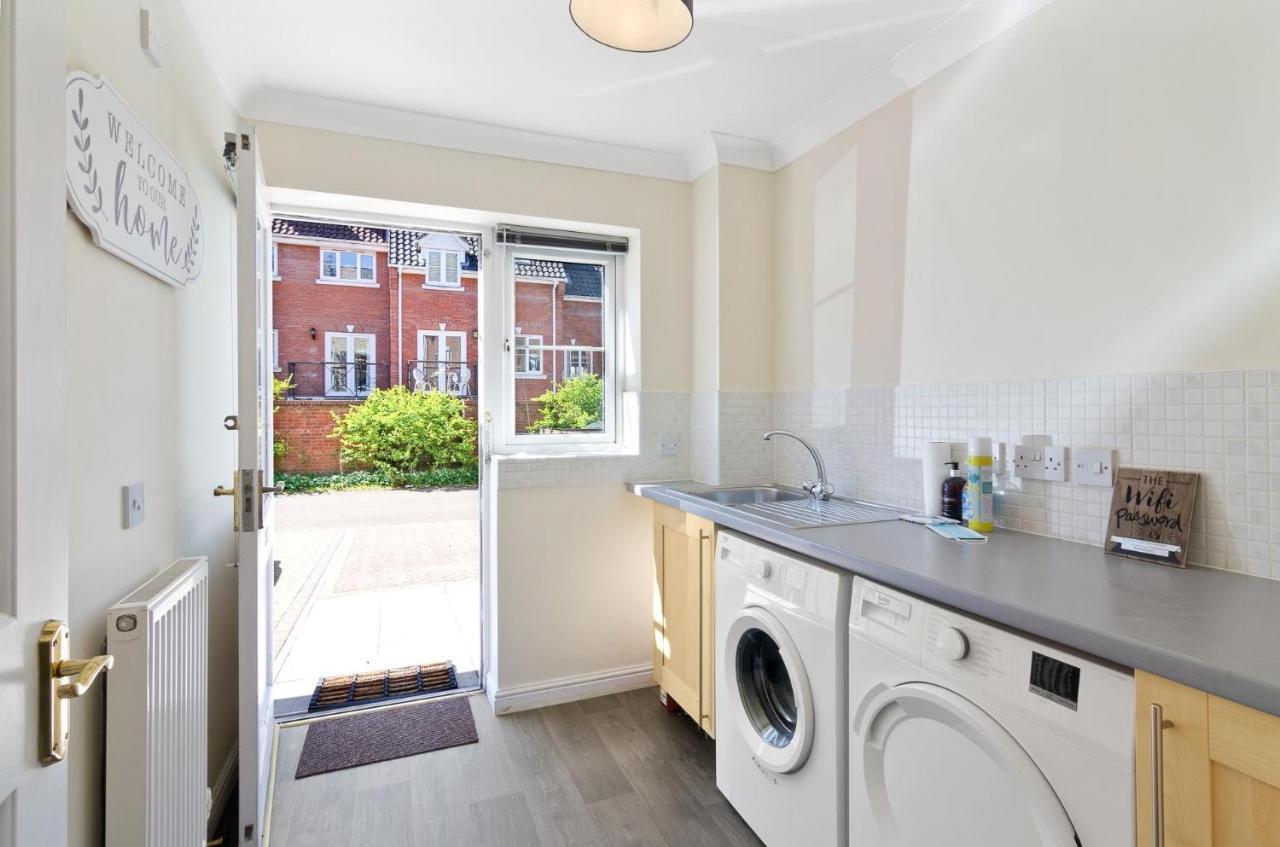 ノリッチ 4Br Townhouse Wbalcony Free Parking Fast Wi-Fiヴィラ エクステリア 写真