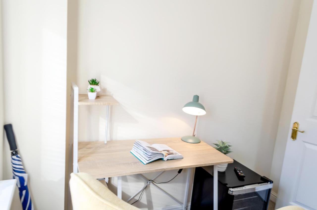 ノリッチ 4Br Townhouse Wbalcony Free Parking Fast Wi-Fiヴィラ エクステリア 写真